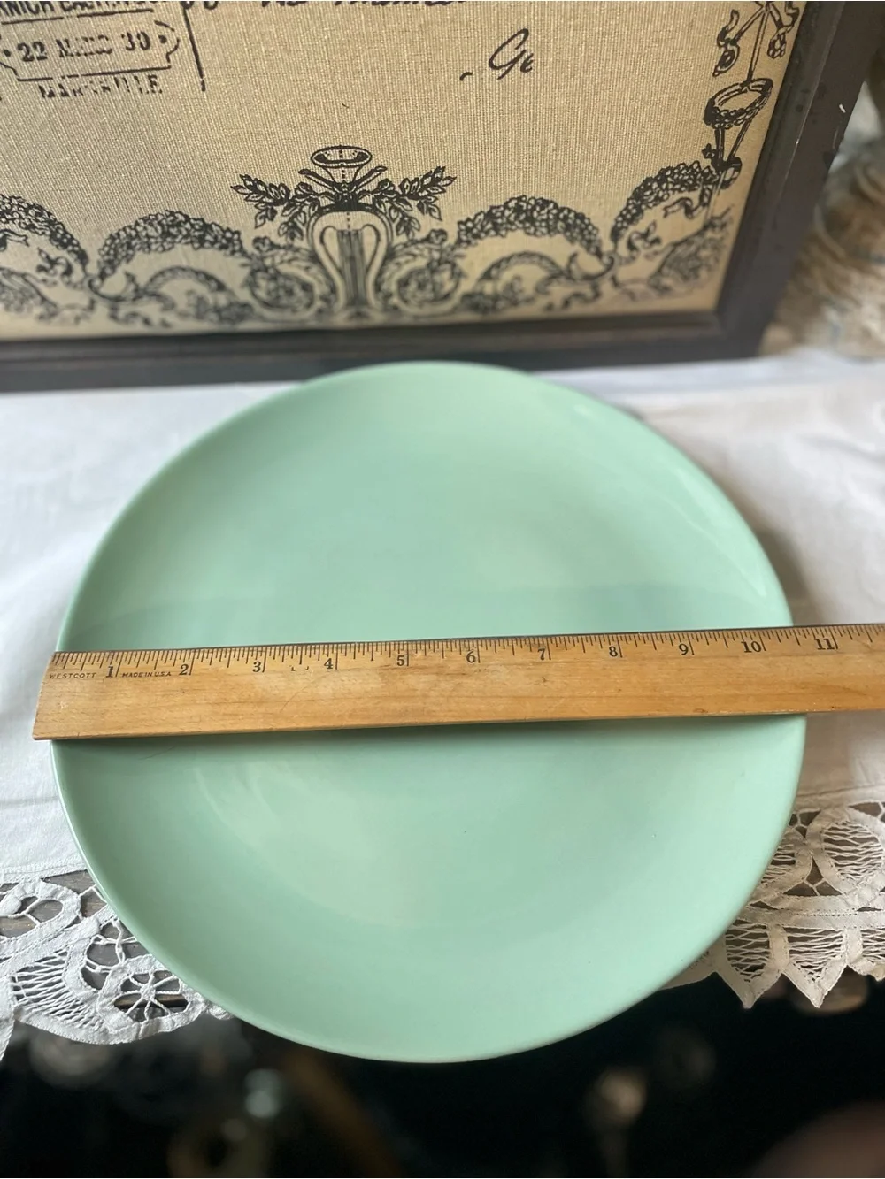 IKEA green ceramic dinner plates set of 2